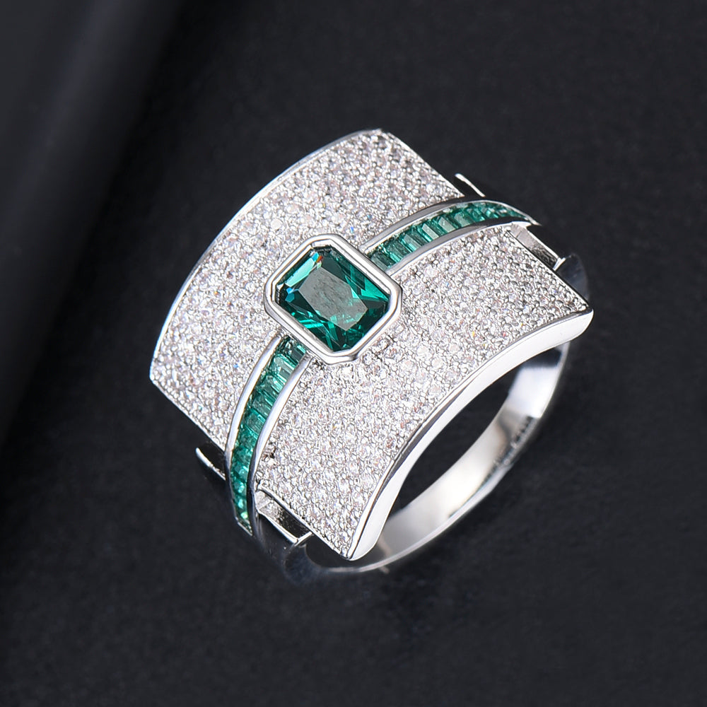 RegalRings™ Timeless Fashion Statement