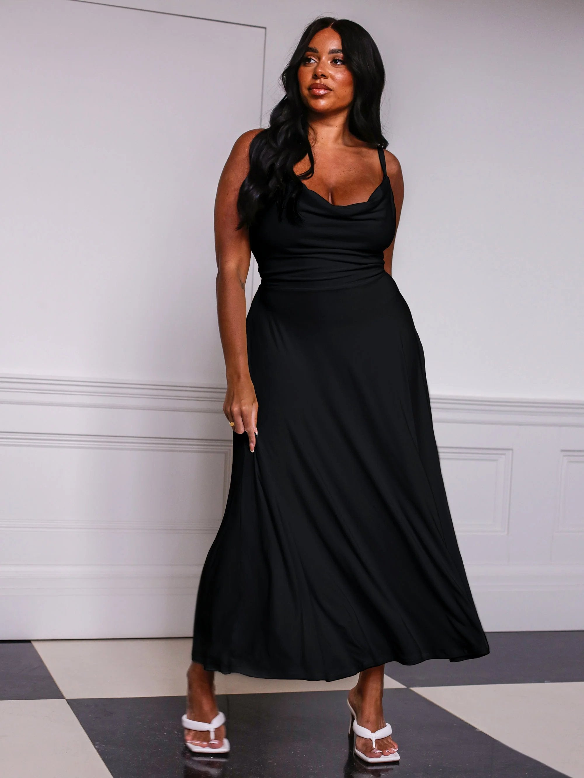 Allison™ Flowy Feminine Silhouette