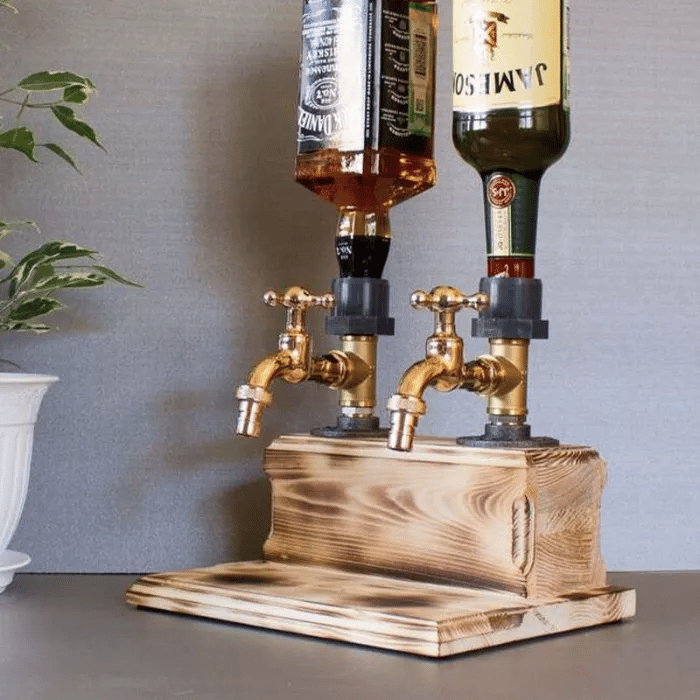 WoodPourer™ Elegant Liquor Holder