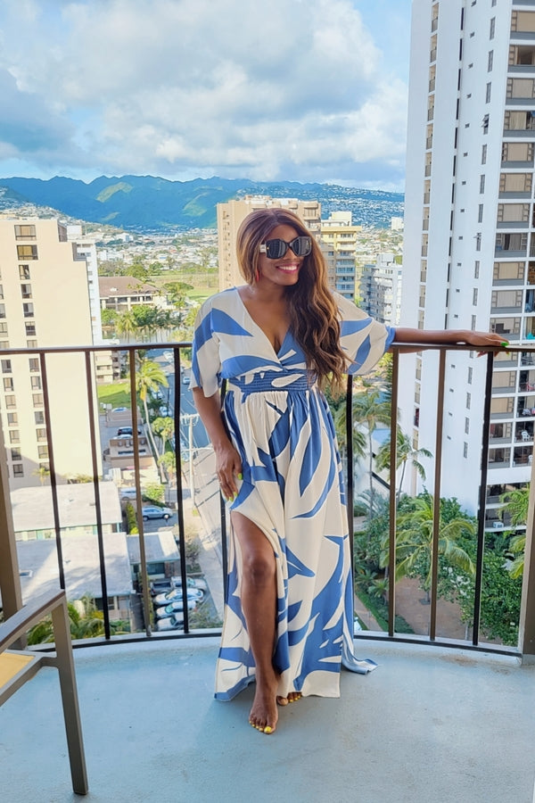 Blue maxi dress with 3/4 sleeves