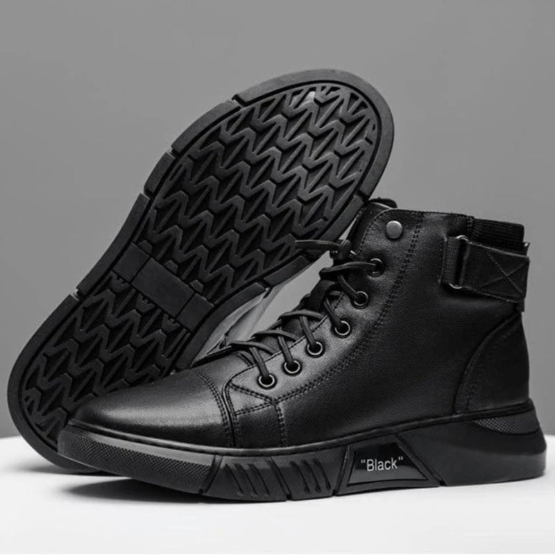 Cooper™ Luxurious Leather Warmth