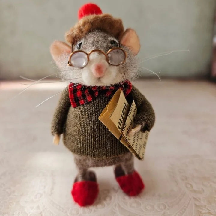 Handmade Felted Mouse Decoration | Eco-Friendly Wool | Holiday Ornament & Gift