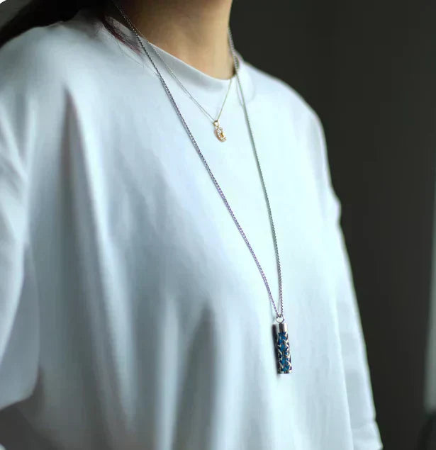 Perfumed Pendant Necklace | Stainless Steel | Interchangeable Aroma Discs