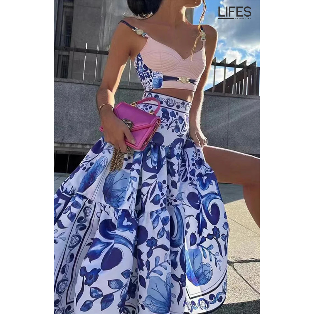 Cassandra™ Feminine Flare Look