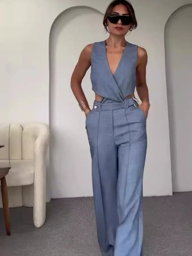 Tiana™ Structured Sleek Silhouette