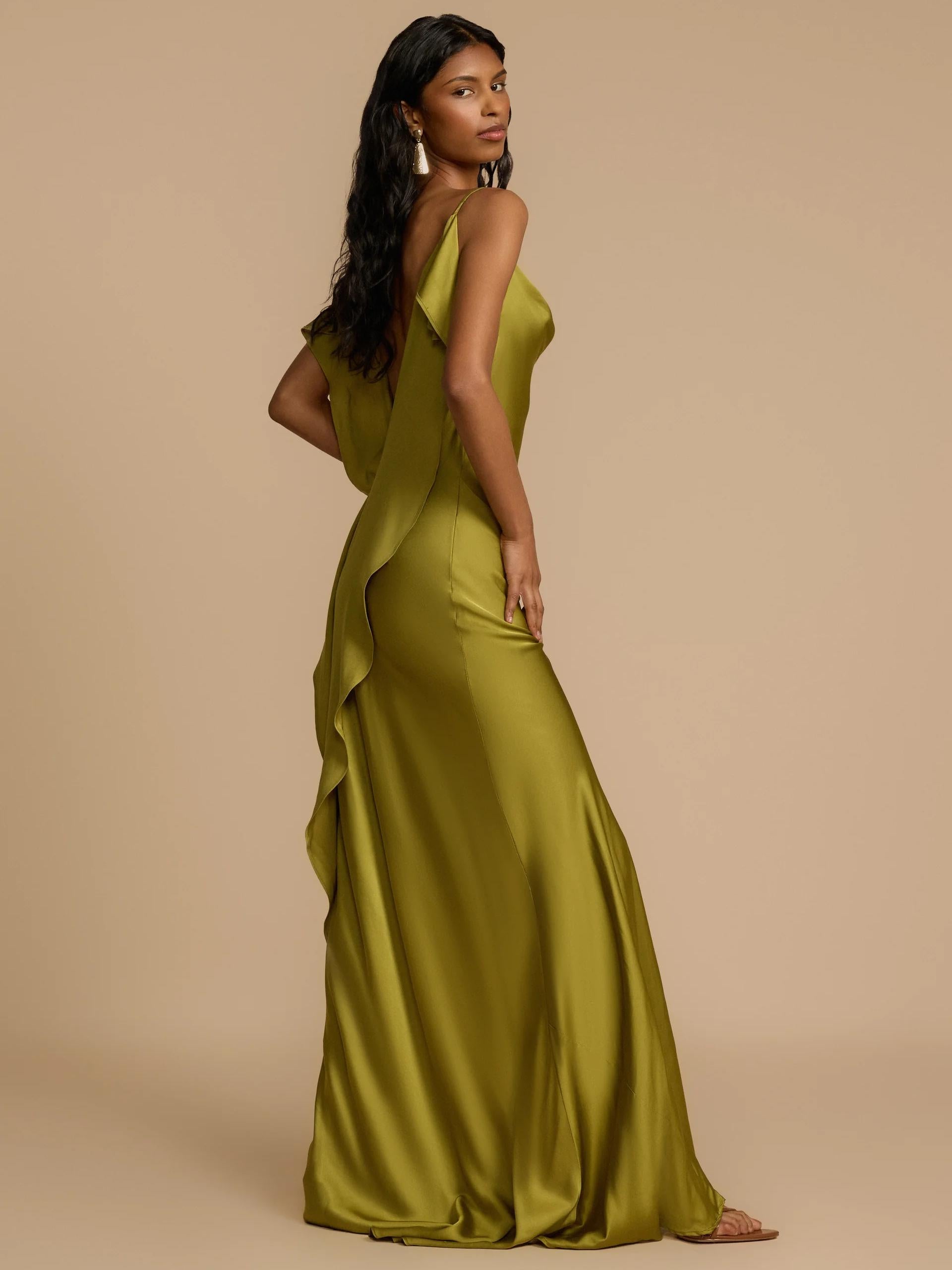 Adriana™ Unforgettable Night Look