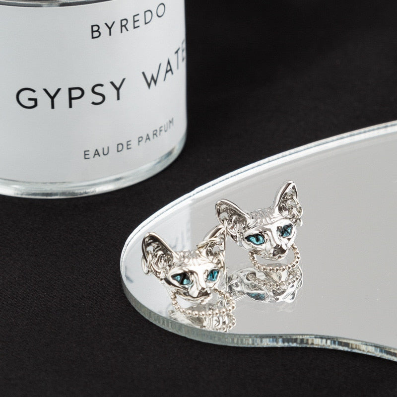 FelineCharm™ Perfect Statement Accessory