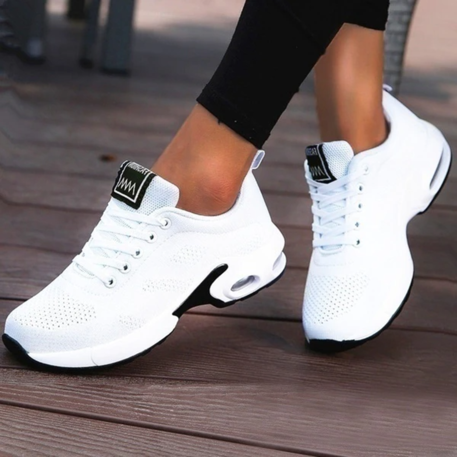 Lina - Lightweight Orthopedic Sneakers with Breathable Padding