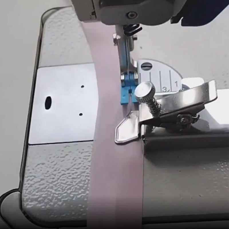 MagneticSeam™ Effortless Stitch Guidance