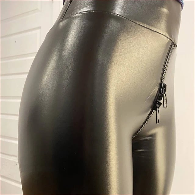 Women’s Faux Leather Pants | Matte Finish | Slim Fit Trousers for Confident Style