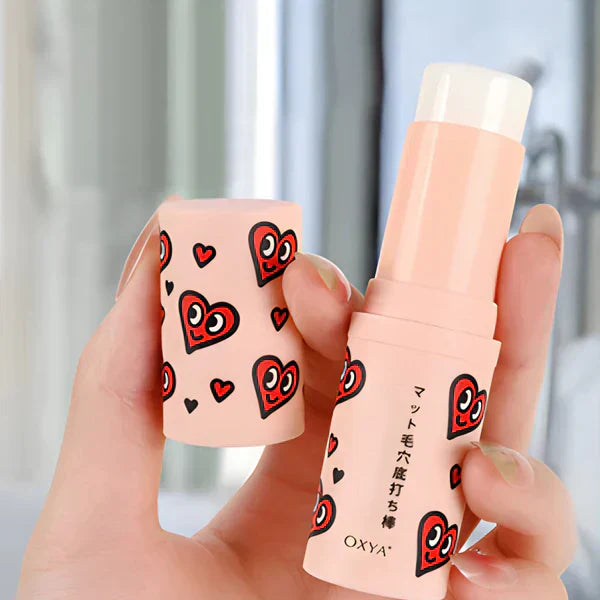 VelvetTouch™ Poreless Radiant Glow