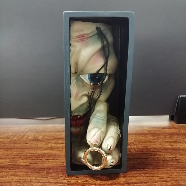 Decorative Bookends | BookNook™ Resin Sculpture | Non-Slip & Durable | Shelf Organizer
