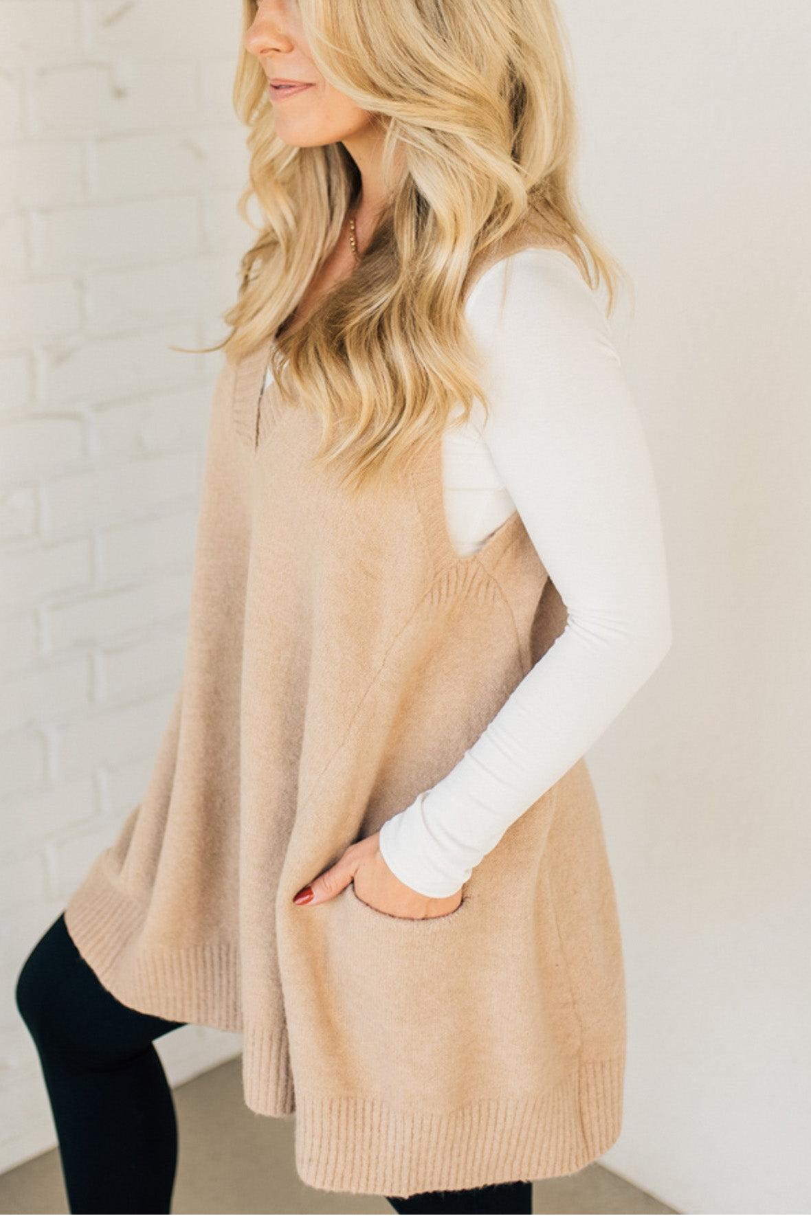 Women’s Sweater Vest | Cozy Oversized Fit with Pockets | Lightweight & Fuzzy Knit