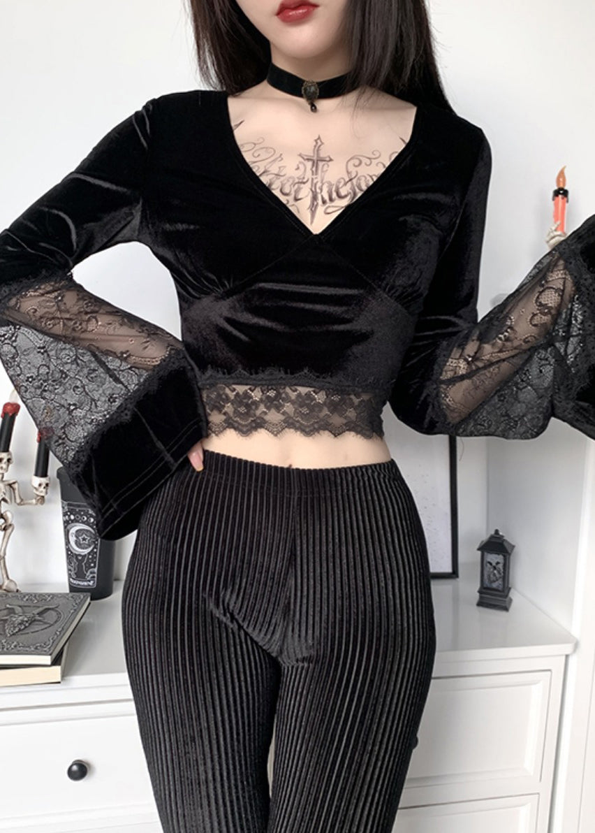 Josephine™ Chic Lace Charm