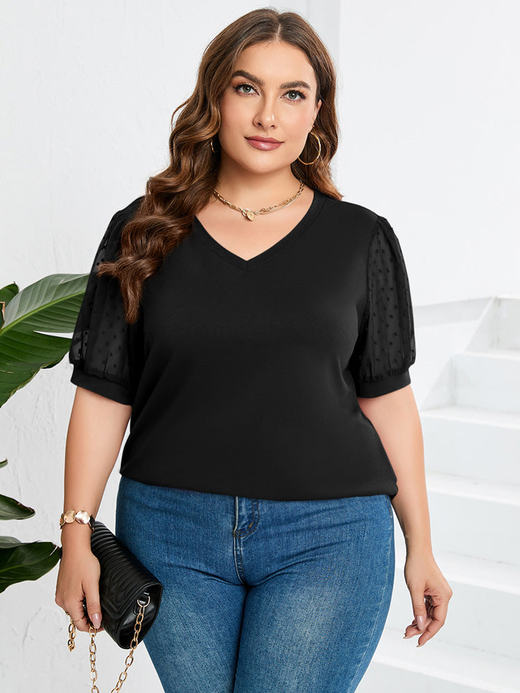 Janne - V-Neck T-Shirt with Sleeve and Tummy Coverage