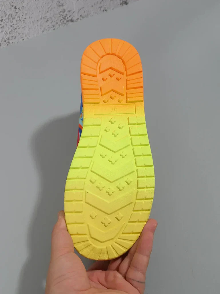 Women's shoes: Stylish and comfortable hiking boots for outdoor adventures