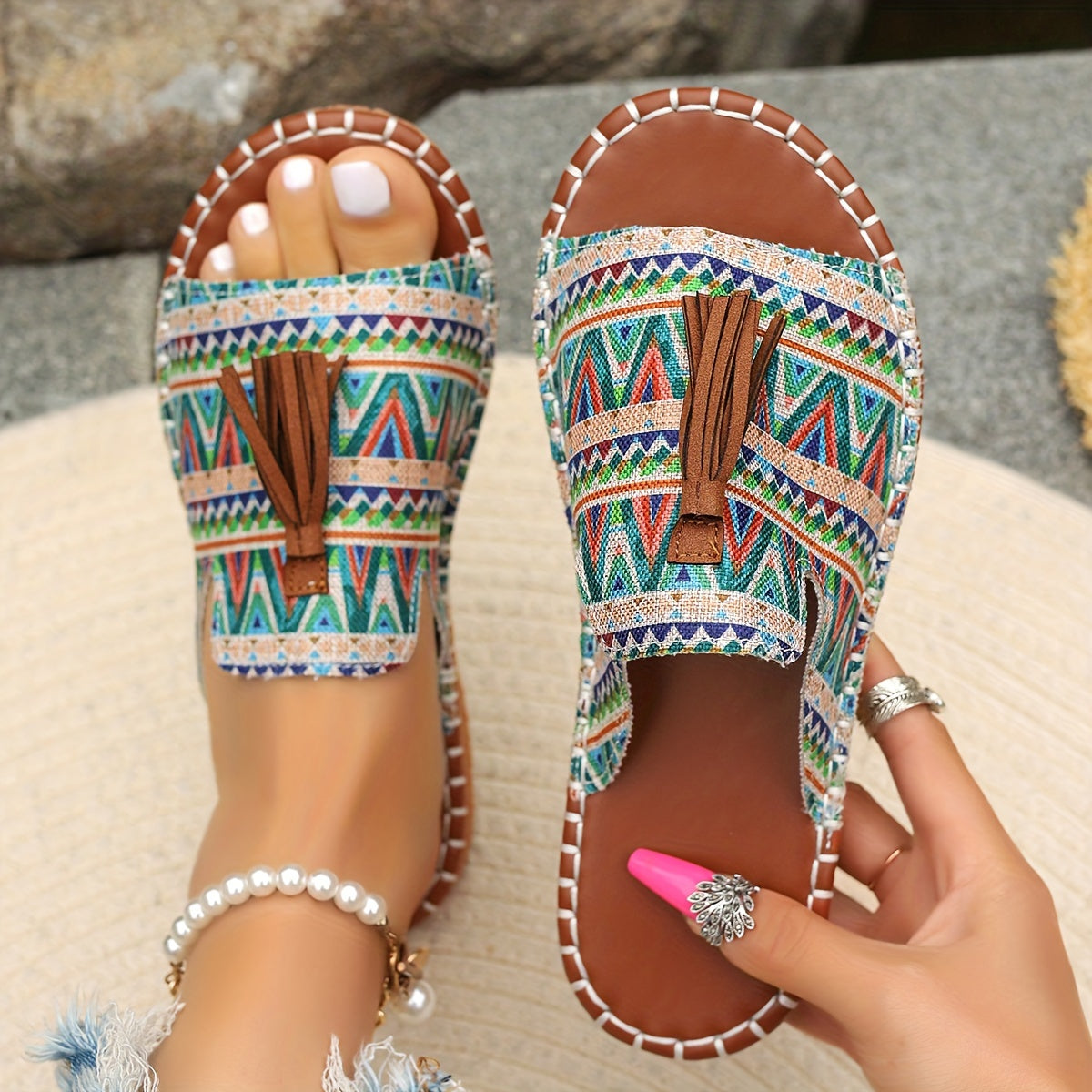 Solario™ – Comfortable women's slides with ergonomic comfort sole