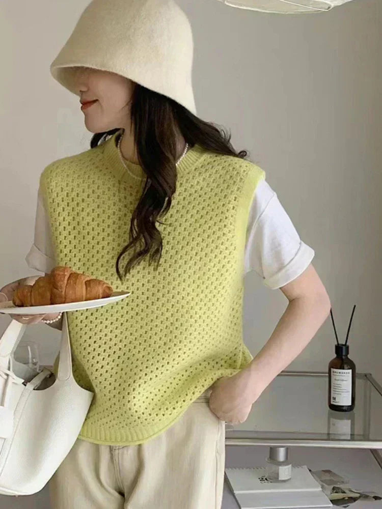Women’s Sleeveless Knit Sweater | Lightweight | Modern Layering Essential