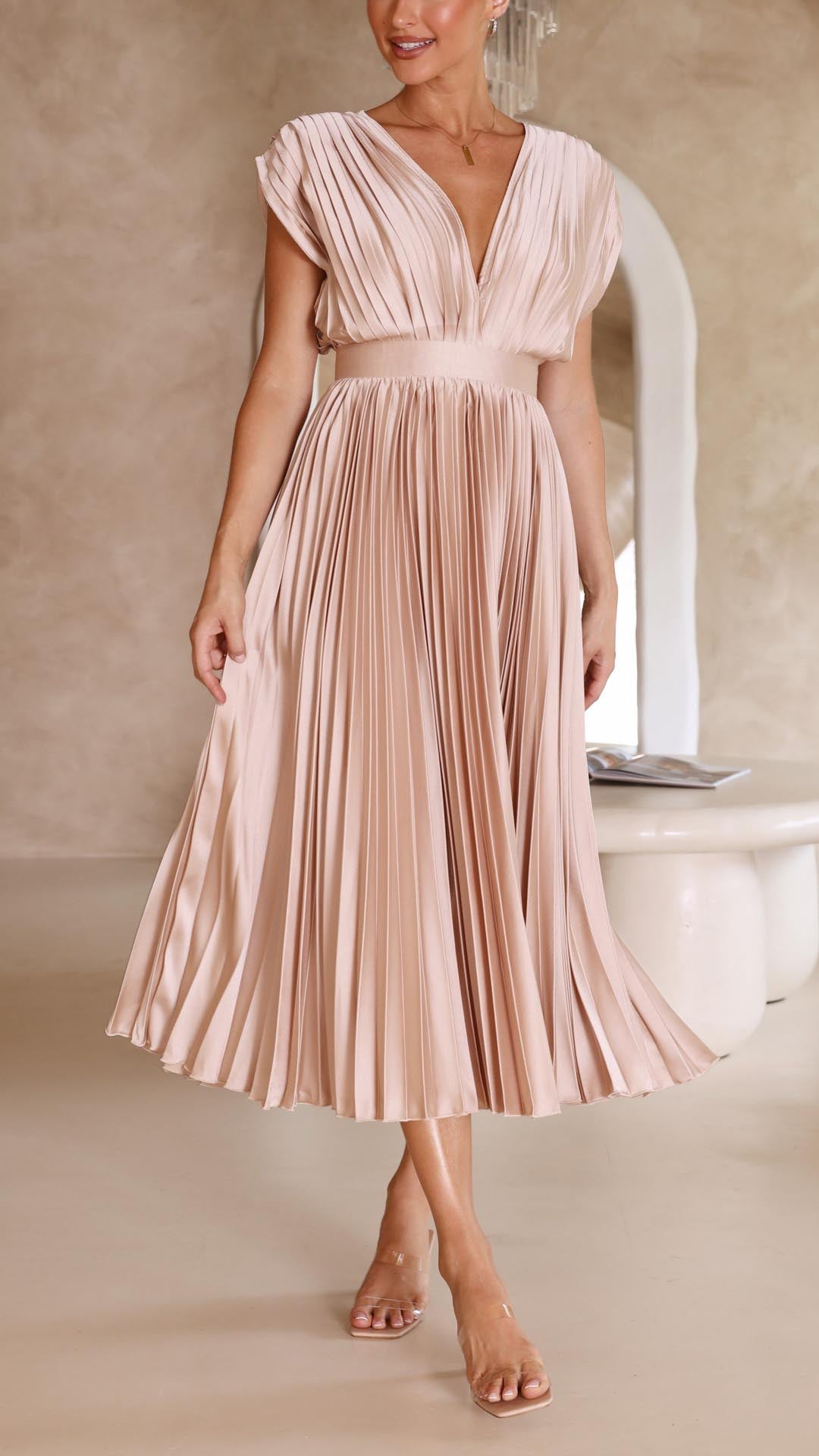 Maria | Elegant & Sophisticated Pleated Dress