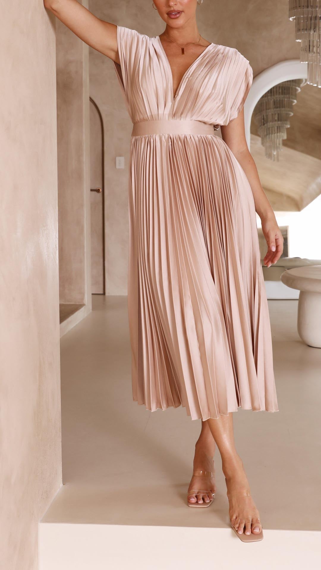 Maria | Elegant & Sophisticated Pleated Dress