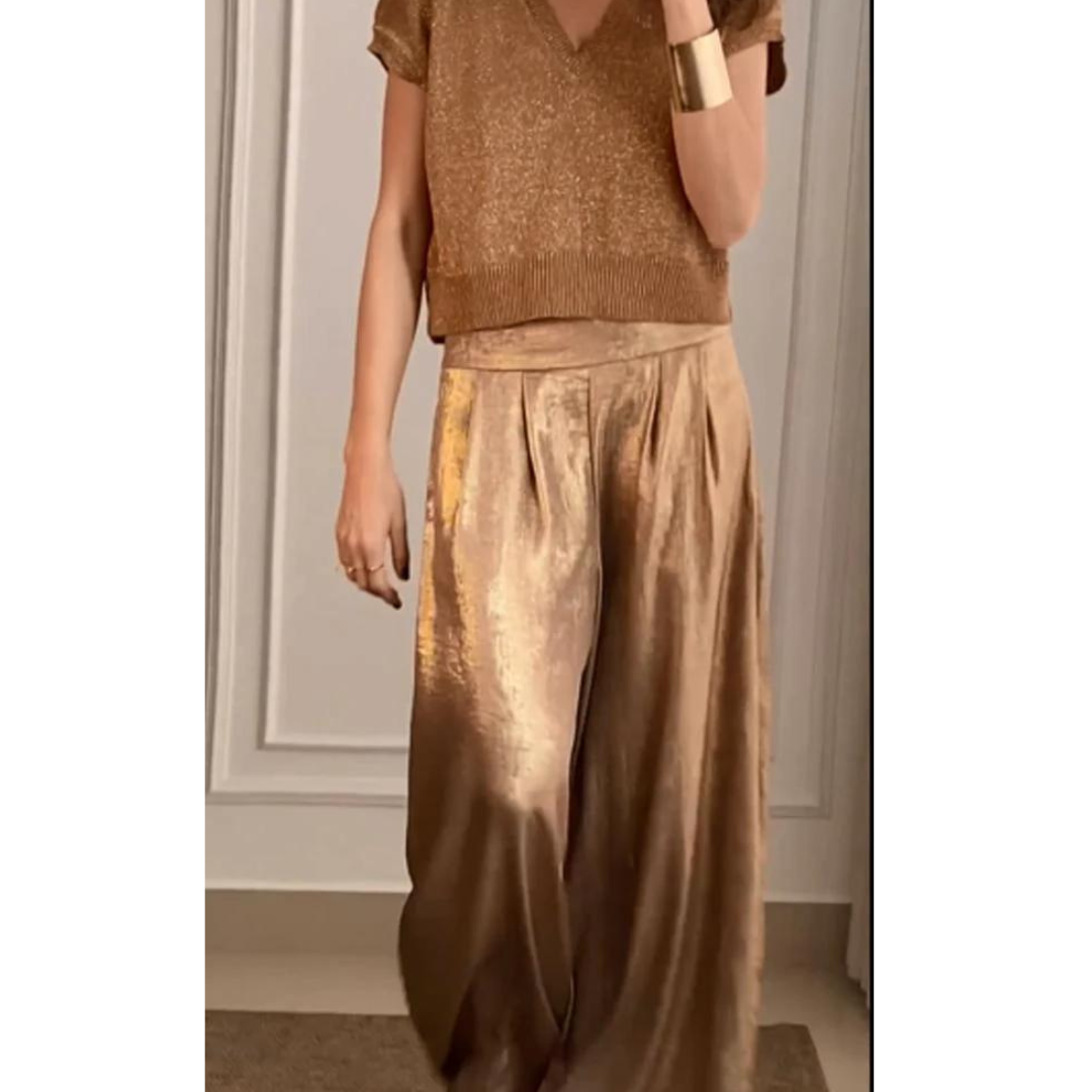 Elegant Two-Piece Set for Women | Casual Top and Pants