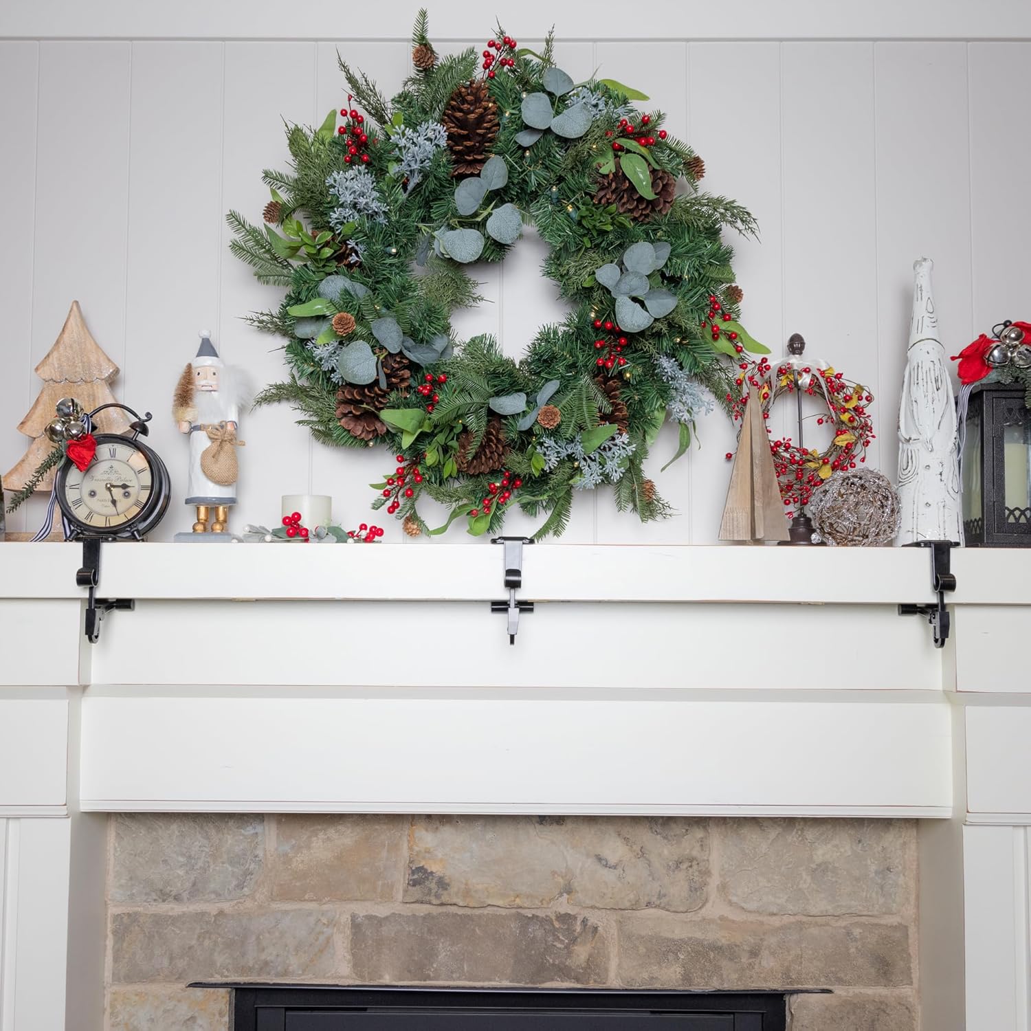 FestiveGrip™ Neat Decoration Organizer