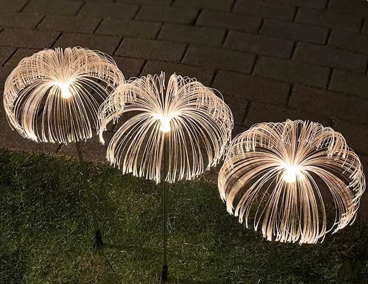 Solar Garden Lights | Jellyfish Design with Color-Changing & Warm White Modes | 75cm