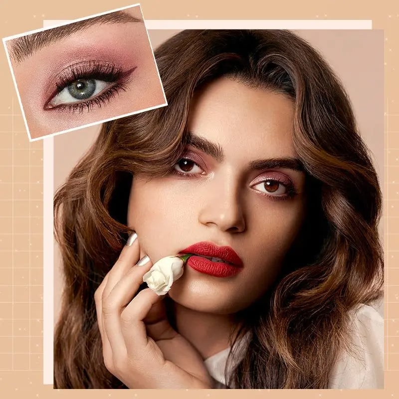 DazzleDream™ Eyes Glow Instantly