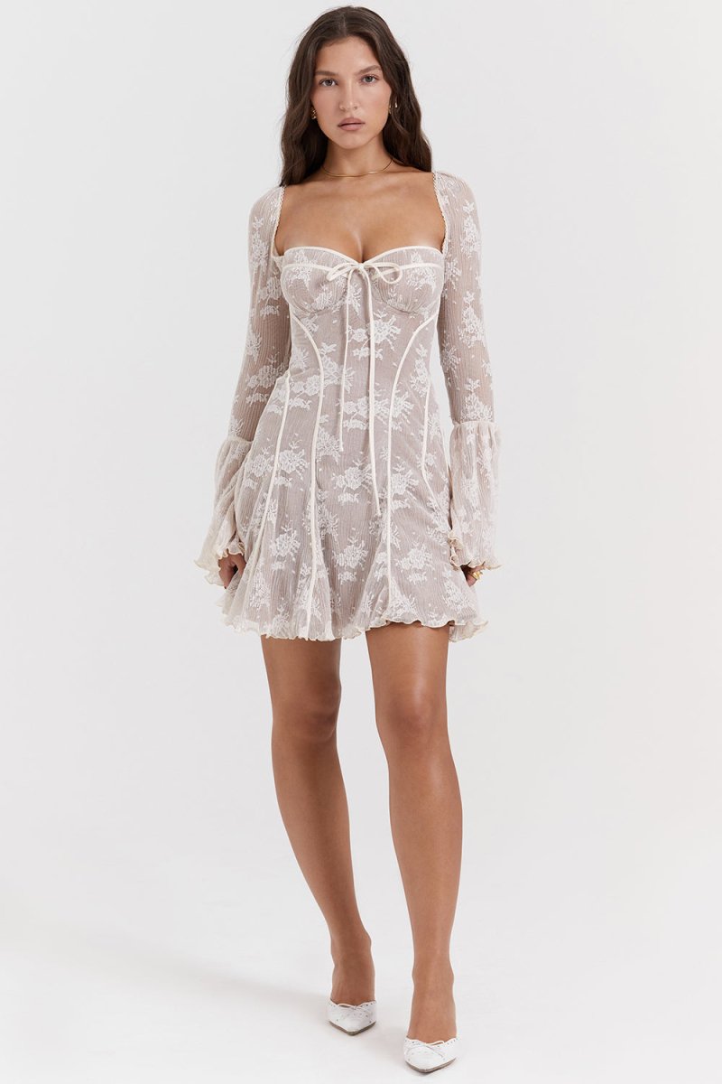 Belle™ Timeless Romantic Elegance