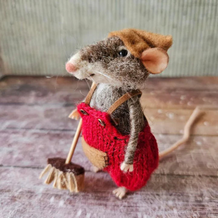 Handmade Felted Mouse Decoration | Eco-Friendly Wool | Holiday Ornament & Gift