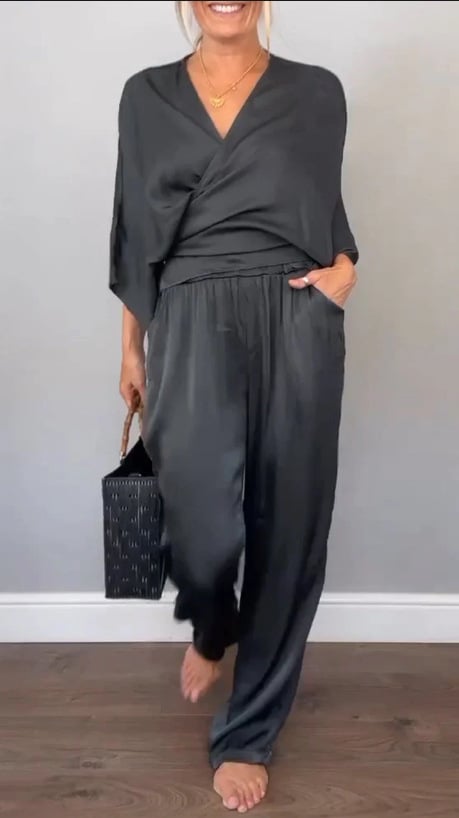 Helen™ Sleek Satin Elegance