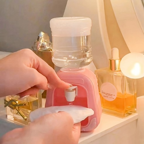 HydraTap™ Mess-Free Makeup Removal