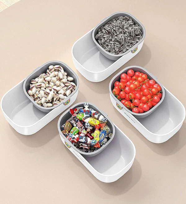Snacking Without Spills