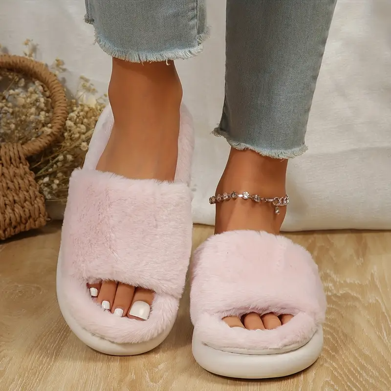 CozyStrides™ Cloud-Like Foot Feel