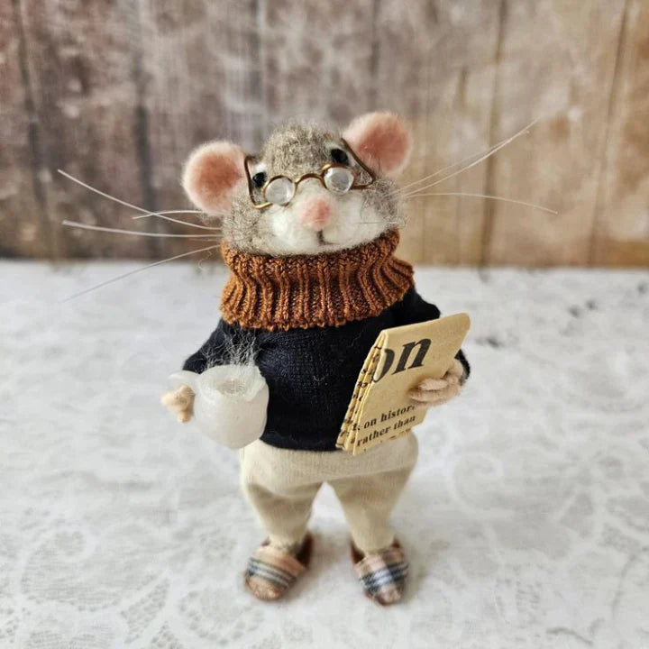 Handmade Felted Mouse Decoration | Eco-Friendly Wool | Holiday Ornament & Gift