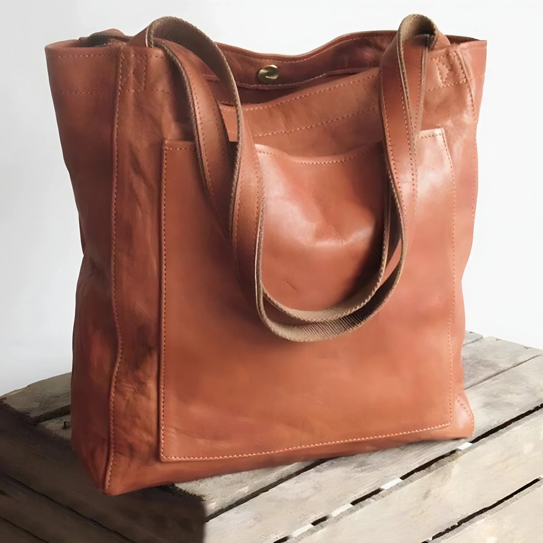 ClassicTote™ Classic Everyday Companion