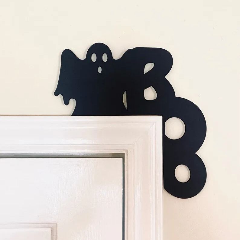 SpookyTopper™ Spookopper Metal Halloween Door Topper