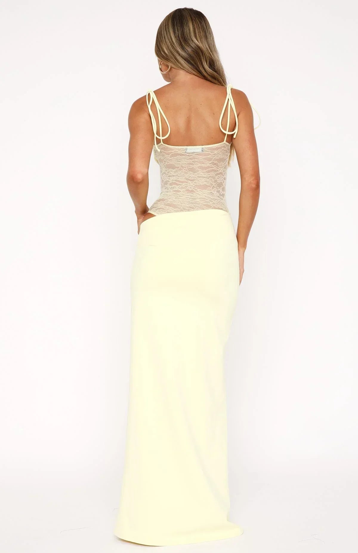 Amelie™ Flattering Every Angle