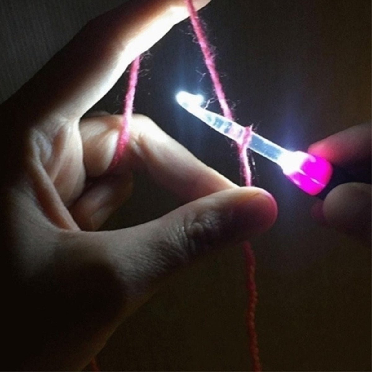 Rechargeable Light-Up Crochet Hooks Set