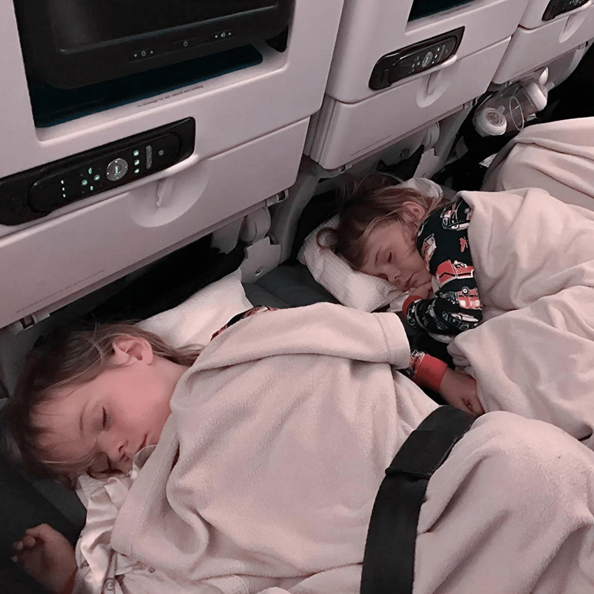TravelNest™ Relaxation Made Portable