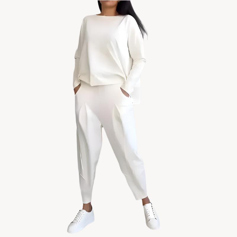 Ilse | Elegant Solid Design Two-Piece Leisure Suit for Women