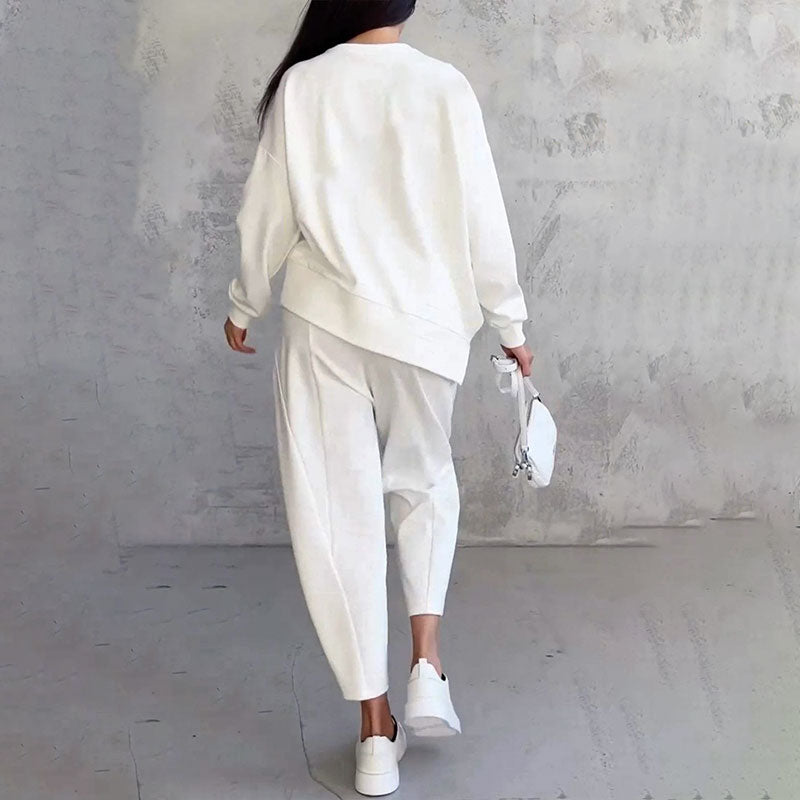 Ilse | Elegant Solid Design Two-Piece Leisure Suit for Women