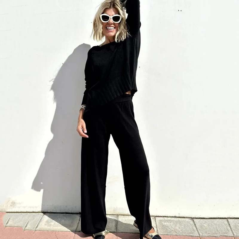 Roselyn™ Sleek Knitted Comfort
