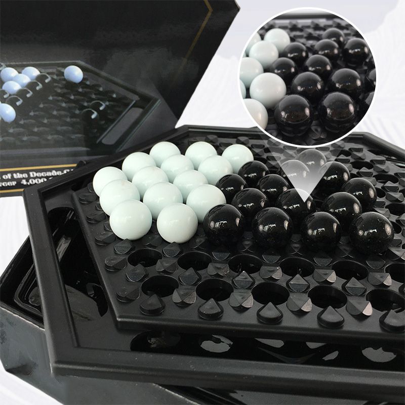 Last Day Promotion 49% OFF Black and White Intellectual Chessboard Game Set