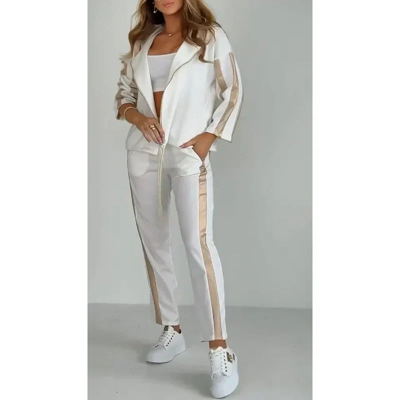 Lucia™ Casual Cool Confidence
