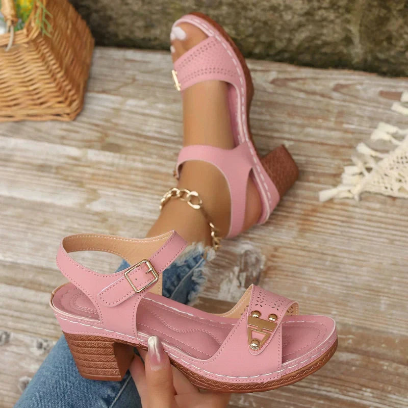 Rhyan™ Sleek Footwear Support
