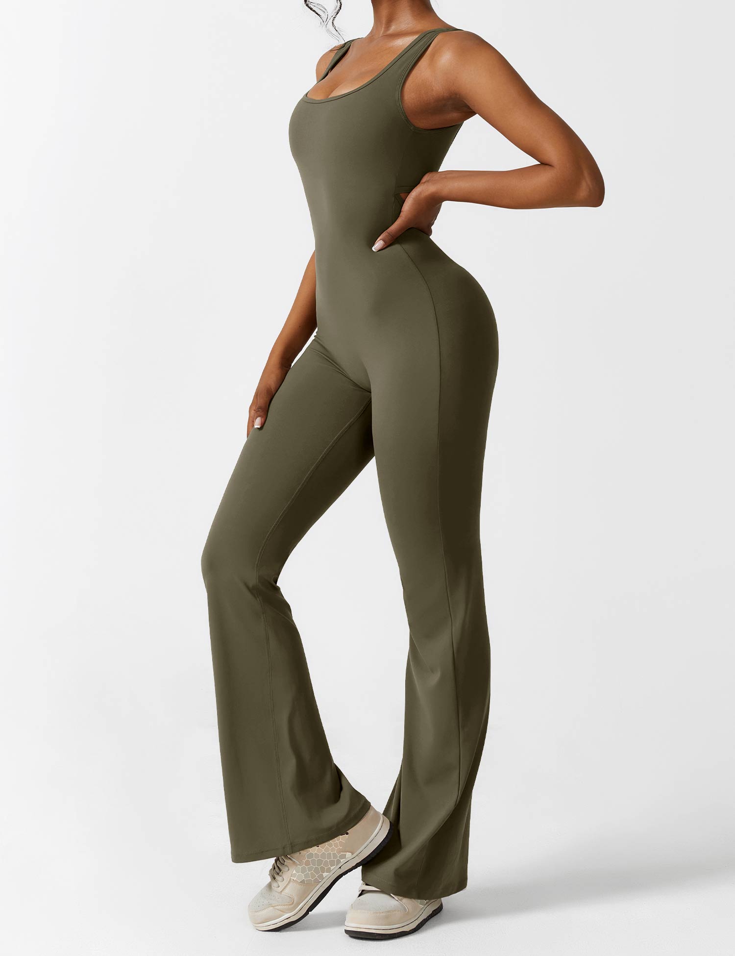 Aizza™ Flaunt With Confidence